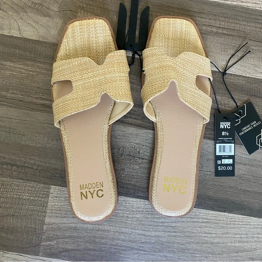 Women's Beige Sandals - Picture 9 of 12